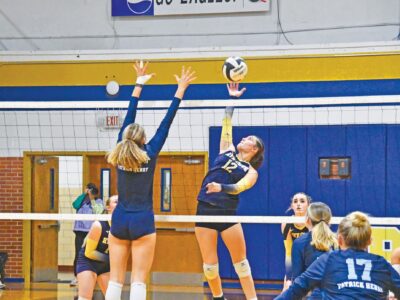 Patrick Henry Ends Rye Cove’s Volleyball Season
